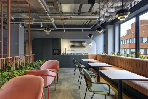 Clockwise Offices Greenside House, 50 Station Road, Wood Green, London, N22