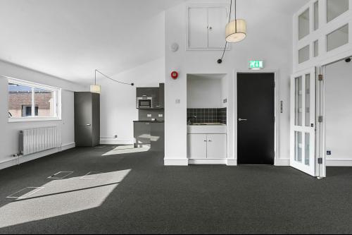 1 Coldbath Square, Farringdon, London, EC1R