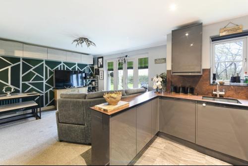 64 Ingram Close, Larkfield, Aylesford, ME20