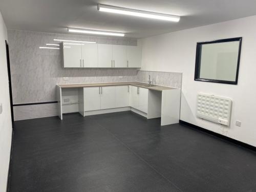 Unit G1, Barton Hall Industrial Estate, Hardy Street, Eccles, Manchester, M30