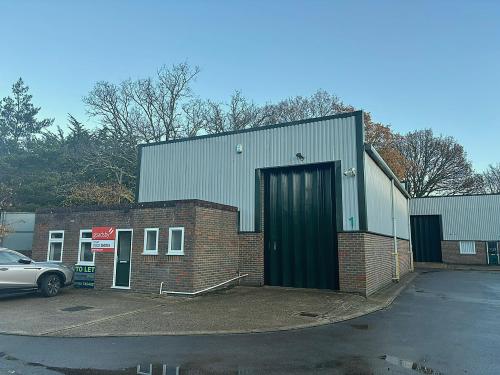 Unit 1, Ebblake Industrial Estate, Forest Close, Verwood, BH31