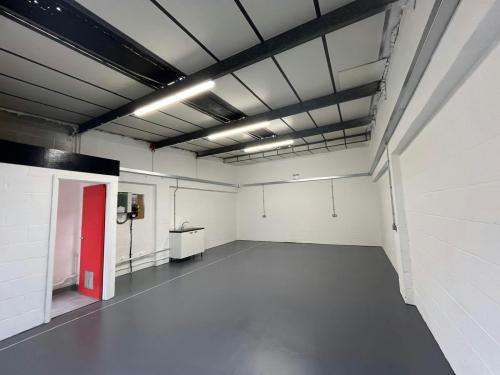 Rabans Lane Industrial Estate, 29 Edison Road, Aylesbury, HP19