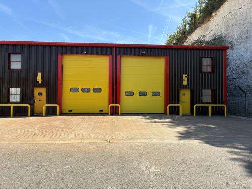 Unit M5, Kent Kraft Industrial Estate, Lower Road, Northfleet, Gravesend, DA11