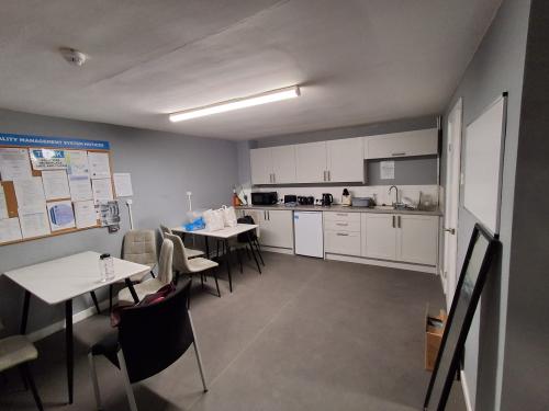 Units 15 & 17, Langthwaite Grange Industrial Estate, South Kirkby, Pontefract, WF9