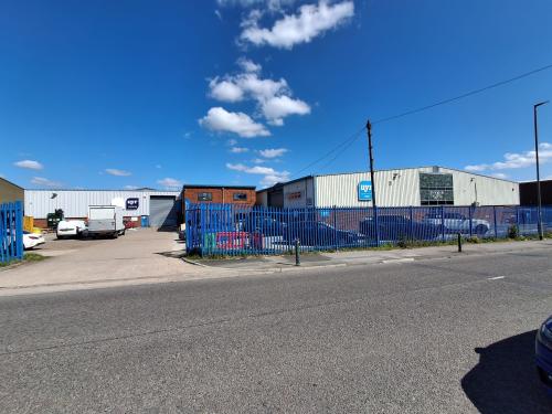 Units 15 & 17, Langthwaite Grange Industrial Estate, South Kirkby, Pontefract, WF9