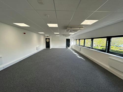 Unit 9, Clarendon Industrial Park, Garamonde Drive, Wymbush, Milton Keynes, MK8