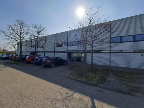 Unit 3, Clarendon Industrial Park, Garamonde Drive, Milton Keynes, MK8