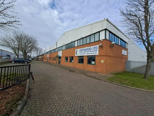 Unit C, Laporte Way, Luton, LU4