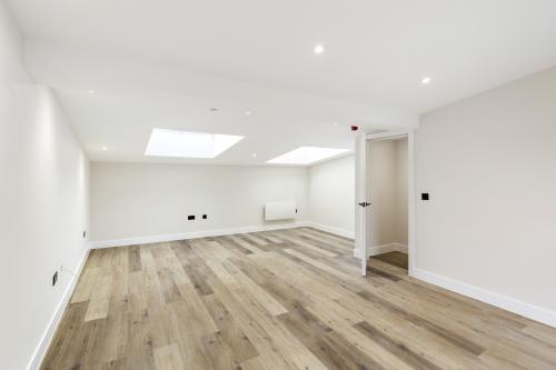3 Plough Lane, Teddington, TW11