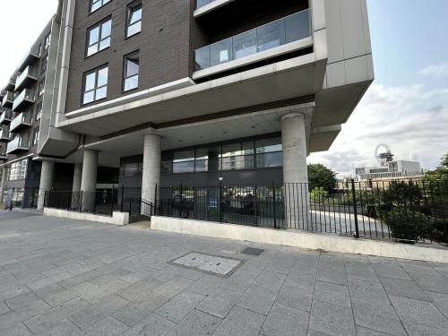 80-92 High Street, Stratford City, London, E15
