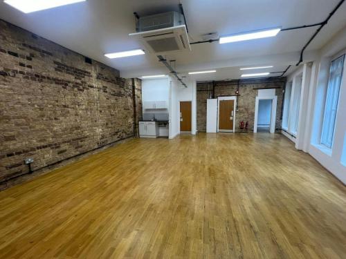43 Clerkenwell Road, Farringdon, London, EC1M