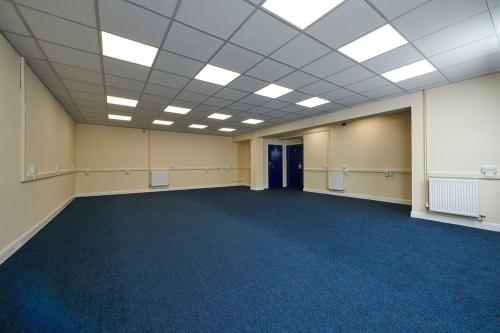 8 Bridge Road, Haywards Heath, RH16