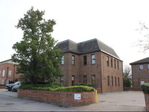 Hillreed House, 54 Queen Street, Horsham, RH13