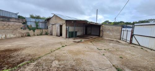 The Dairy Yard, Whitebreads Farm, Stane Street, Slinfold, RH13