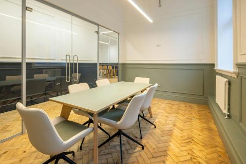 Kenneth Hodgson House, 18 Park Row, Leeds, LS1