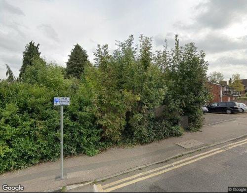 R/o 2, Eldon Avenue, Borehamwood, WD6