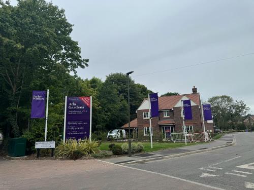 Ada Gardens, East Horsley, KT24