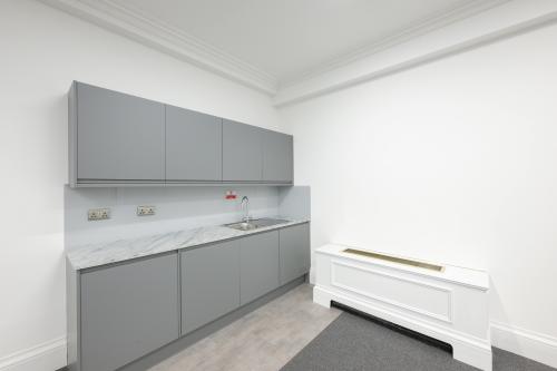 105 Piccadilly, Mayfair, London, W1J