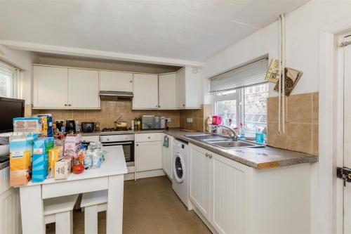 16 Osborne Villas, Hove, BN3