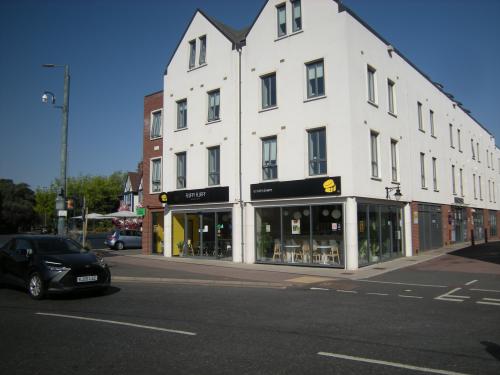 40 High Street Egham Surrey TW20 9DP, 40 High Street, Egham, TW20
