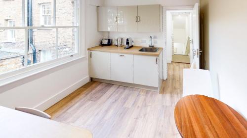 60 Pembroke Road, Kensington, London, W8