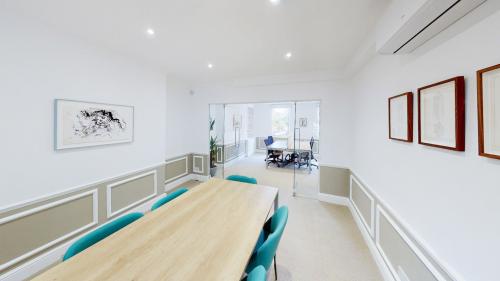 60 Pembroke Road, Kensington, London, W8