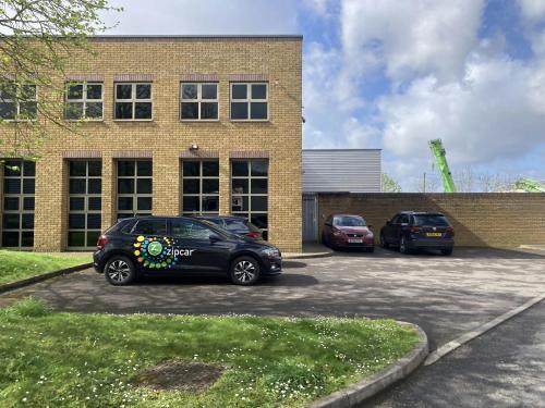 Unit 649, North Feltham Trading Estate, River Gardens, Feltham, TW14