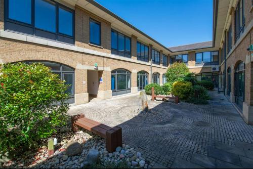 Unit 6C Meadway Court, Stevenage, SG1
