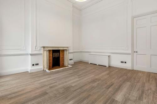31 Queen Anne Street, Marylebone, London, W1G