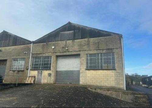Unit 7, Corsham Commercial Centre, Potley Lane, Corsham, SN13