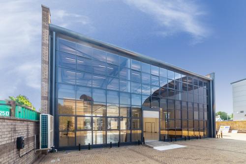 Oakcroft Business Park, Oakcroft Road, Chessington, KT9