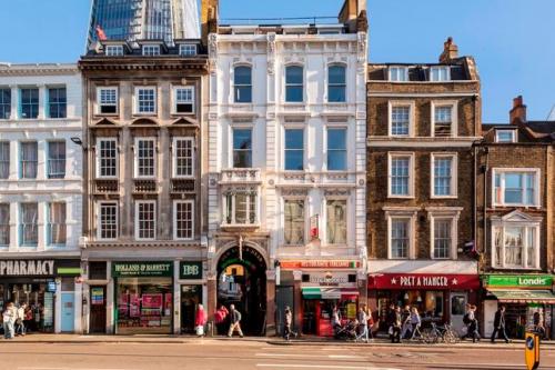 47-49 Borough High Street, Borough, London, SE1
