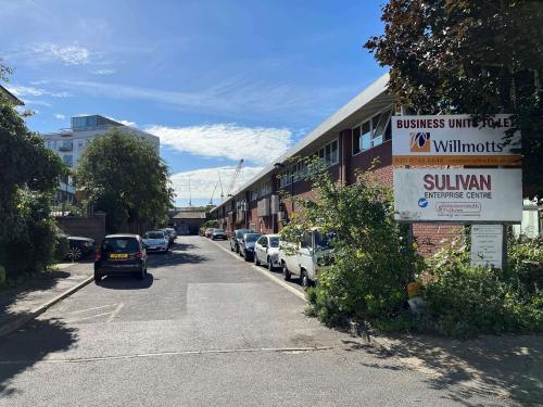 Sullivan Business Enterprise, 14/15/20/21 Sulivan Road, Fulham, London, SW6