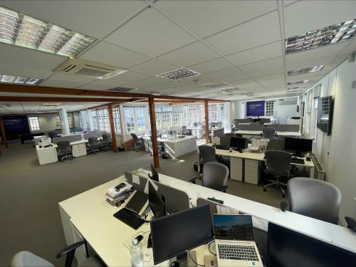 Canon House, London End, Beaconsfield, HP9