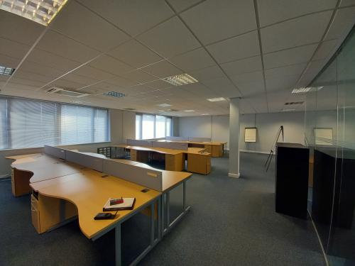 255, Capability Green, Luton, LU1