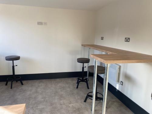 Unit 1, 10 Dane Lane, Bedford, MK45