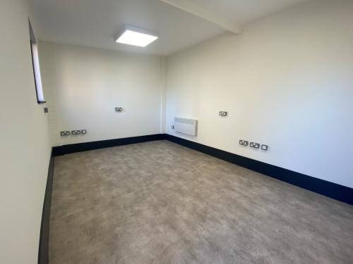 Unit 1, 10 Dane Lane, Bedford, MK45