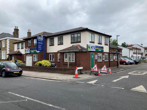 48-50 Hampton Road, Twickenham, TW2