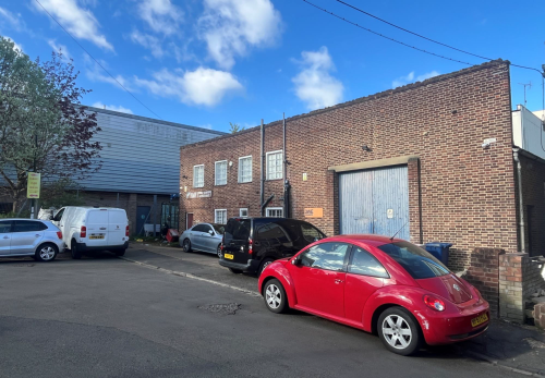 Hamilton Motor factors Ltd, Market Road, Richmond, TW9