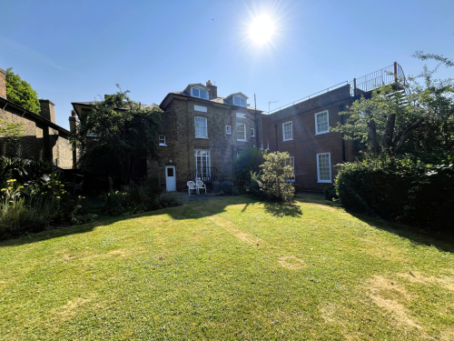 Moravian Church House, 5-7 Muswell Hill, Muswell Hill, London, N10