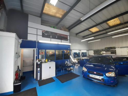 Unit 13, Longbridge Industrial Park, Southampton, SO14