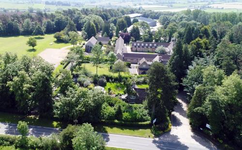 BC 21.3 Burrough Court, Burrough On The Hill, Melton Mowbray, LE14