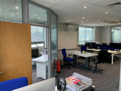 Unit M, Bourne End Business Park, Cores End Road, Bourne End, SL8