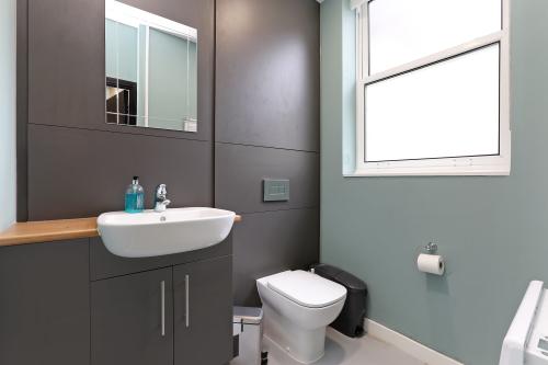 87 Blackfriars Road, Southwark, London, SE1
