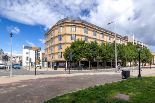 1 Gloucester Place, Brighton, BN1