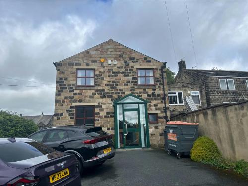 Dale House, 64 Fink Hill, Horsforth, Leeds, LS18