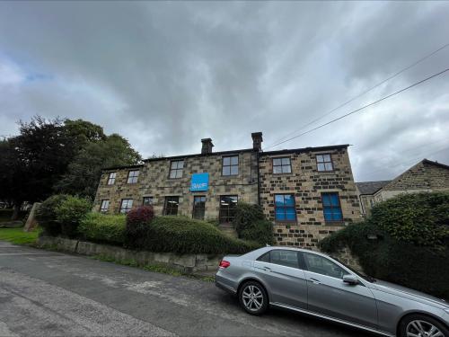 Dale House, 64 Fink Hill, Horsforth, Leeds, LS18