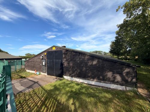 Unit 2B Thornhill Court, Billingshurst Road, Coolham, RH13