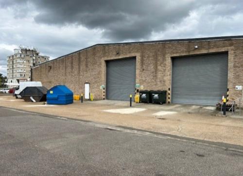 Unit 13, Mount Road Industrial Estate, Feltham, TW13