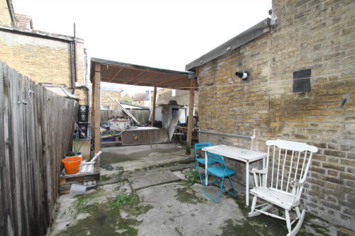 584 Green Lanes, Haringey, London, N8